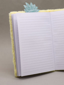 Блокнот плюшевый Pineapple кiss (21,5*14,5 см)