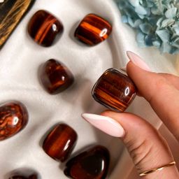 Галтовка из Бычьего глаза - Радуга самоцветов фото 2