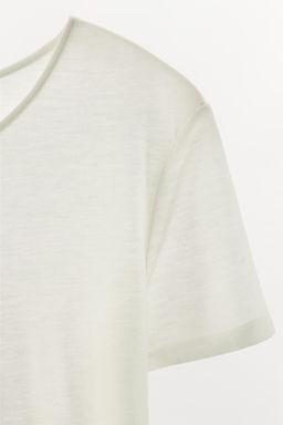 CAMISETA LISA MEZCLA LANA / Blanco - Zara фото 8