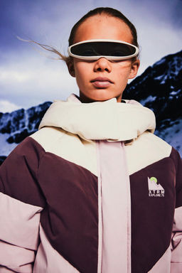 WINDPROOF AND WATER-REPELLENT RECCO® SYSTEM SKI COLLECTION DOWN JUMPSUIT, CHARACTERISTICS - Zara фото 2