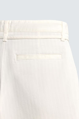 BERMUDA RELAXED FIT PLIEGUES / Crudo - Zara фото 10