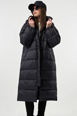 Пальто пуховое черное