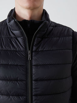 Standart Kal?p Dik Yaka Erkek ?i?me Yelek