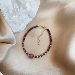 Браслет из Граната и Корунда (Рубин)