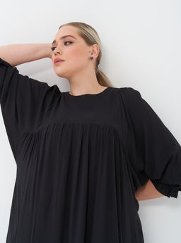 Платье со сборкой PP20904BLK00