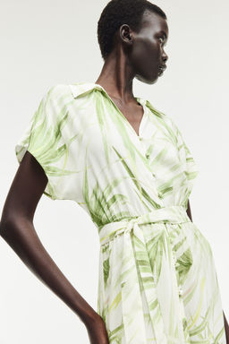 Vestido camisero con cinturon de anudar - H&m фото 2