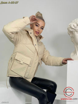 Куртка женская с капюшоном