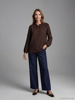 Ba?lamal? Yaka Puantiyeli Bluz