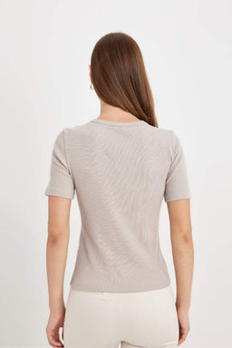 Облегающая однотонная футболка с круглым вырезом и узким вырезом в рубчик, базовая футболка с короткими рукавами - Defacto фото 6