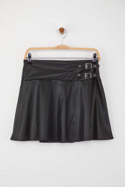 Siyah Aksesuar Detayl? K?sa/Mini Sort Etek TWOAW26SR00000 - Trendyolmilla фото 5