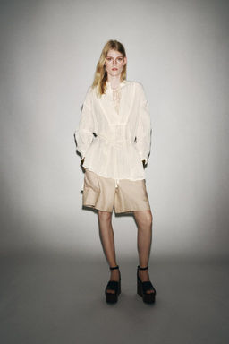 LIMITED EDITION CREASED-EFFECT LINEN BLEND SHIRT - Zara фото 8