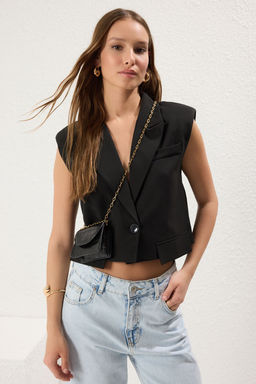 Trendyolmilla Beyaz Oversize Crop Cep Detayl? Dokuma Yelek TWOSS25YE00065  фото 2