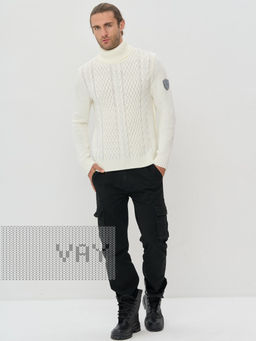 Свитер мужской 5232-12151. 118 молоко