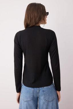 Siyah Dik Yaka Fitilli Esnek Fitted/Vucuda Oturan Orme Bluz TWOAW20BZ0200