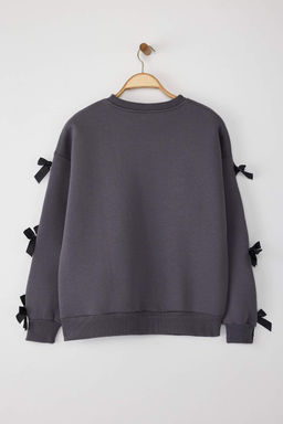 Antrasit Fiyonk Detayl? Oversize/Genis Kal?p Kal?n Ici Polarl? Orme Sweatshirt TWOAW25SW00249