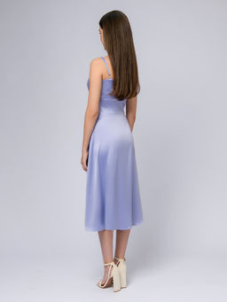 Платье сиреневое длины миди на бретелях с глубоким вырезом - 1001dress фото 3
