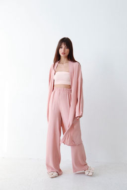 9164 Костюм из кимоно и брюк-палаццо пудровый