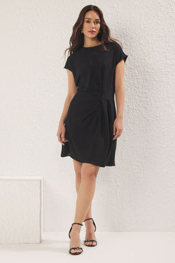 Siyah A Kesim Buzgu Detayl? Mini Dokuma Elbise TWOSS25EL00588 - Trendyolmilla фото 2
