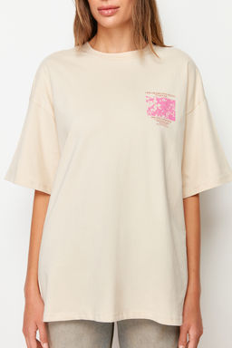 Premium Tas %100 Kal?n Pamuklu On ve Arka Bask?l? Oversize/Genis Kal?p Orme T-Shirt TWOSS23TS00269