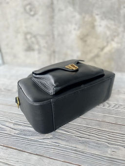 Женская кожаная сумка бочонок 3132 Блек