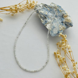 Бусы из Лунного камня огранка