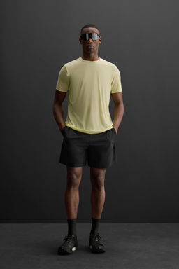 LIGHTWEIGHT PERFORATED SHORTS - Zara фото 13