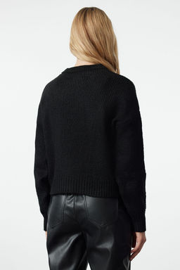 Siyah Genis Kal?p Yumusak Dokulu Basic Triko Kazak TWOAW23KZ00185