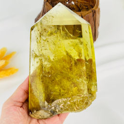 Кристалл из Цитрина на подставке