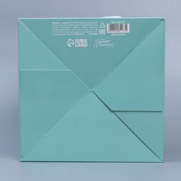 Цена за 5 шт. Коробка подарочная с лентами Present, 19×19×19 см