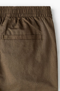 Pantal?n corto en mezcla de lino Regular Fit - H&m фото 8