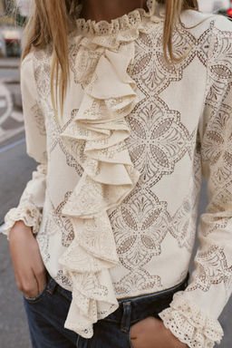 ROMANTIC RUFFLED BLOUSE - Zara фото 8