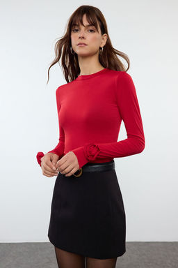 K?rm?z? Gul Detayl? Fitted/Vucuda Oturan Uzun Kollu Esnek Orme Bluz TWOAW25BZ00173 - Trendyolmilla фото 2