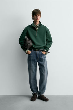 SUDADERA REGULAR FIT CUELLO CREMALLERA / Verde