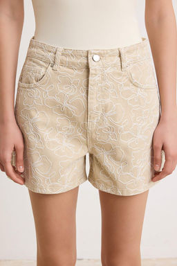 Ekru %100 Pamuk Cicek Nak?ll? Yuksek Bel Denim City Sort TWOSS26SR00071 - Trendyolmilla фото 3