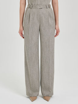 Брюки со стрелками