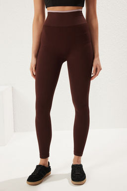 TRENDYOLMILLA Antrasit Seamless/Dikissiz Kontrast Renk Detayl? Tam Boy Orme Spor Tayt TWOAW23TY00030  фото 4