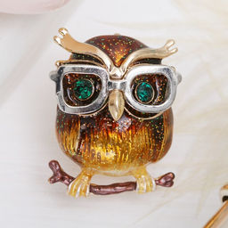 Брошь «Филин в очках», цветная в золоте