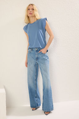 Indigo Brode Kol Detayl? %100 Pamuk Vatka Gorunumlu Basic Bisiklet Yaka Orme T-Shirt TWOSS20TS0021