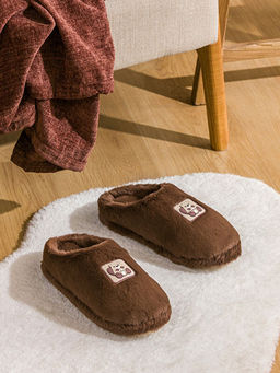 Kad?n Pel?? Ev Terli?i