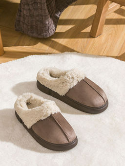 S?et G?r?n?ml? Kad?n Ev Terli?i