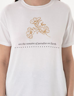 Beyaz Regular Fit Ti__rt