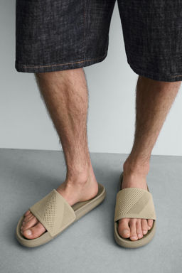 SANDALIA DE BA?O / Verde Agua - Zara фото 3