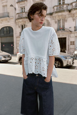 CAMISETA MANGA CORTA BORDADOS / Blanco - Zara фото 2