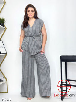 Костюм брючный двойка в полоску