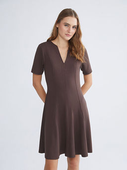 Ka??k Yaka Belden Oturtmal? Elbise