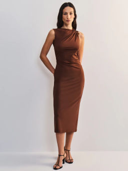 Платье длины миди с брошью ZR2605022923-21 / Zarina