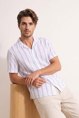 Beyaz %100 Pamuk Apaj Yaka K_sa Kollu Regular Fit/Normal Kal_p Erkek G_mlek TMNSS26GO00046