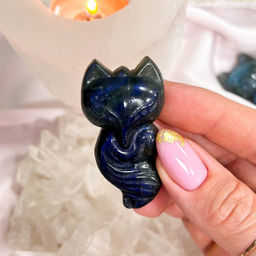 Фигурка резная Лиса "Кицунэ"" из Лабрадора