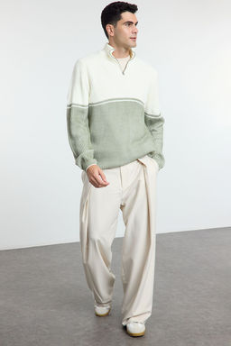 TRENDYOL MAN Yesil Regular Dik Yaka Renk Bloklu Kazak TMNAW25KZ00006 - Trendyolmilla фото 2