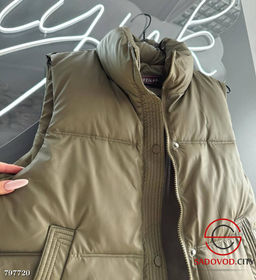 Жилет для девочки для осеннего гардероба